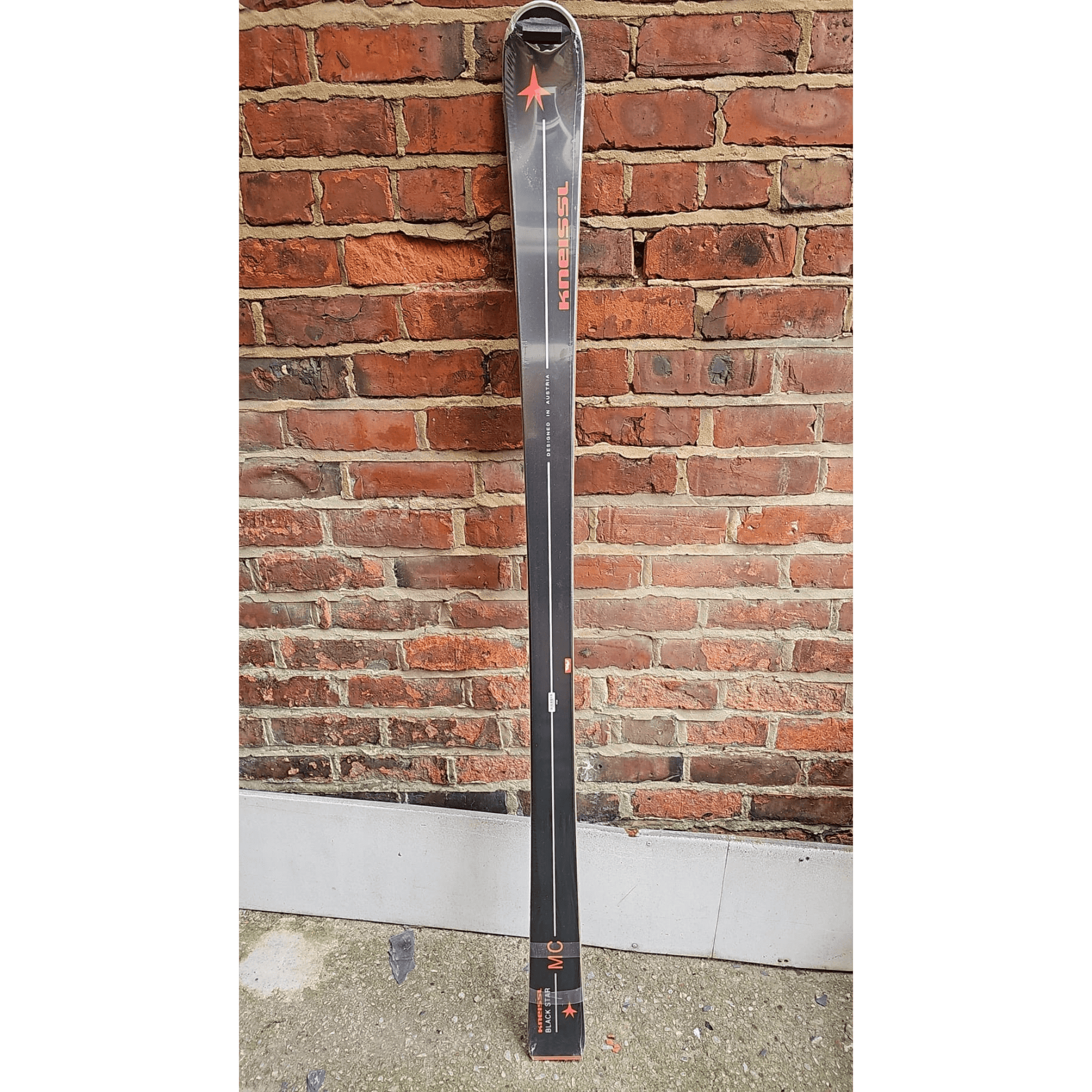 Black Star MC 172cm - Kneissl - UK