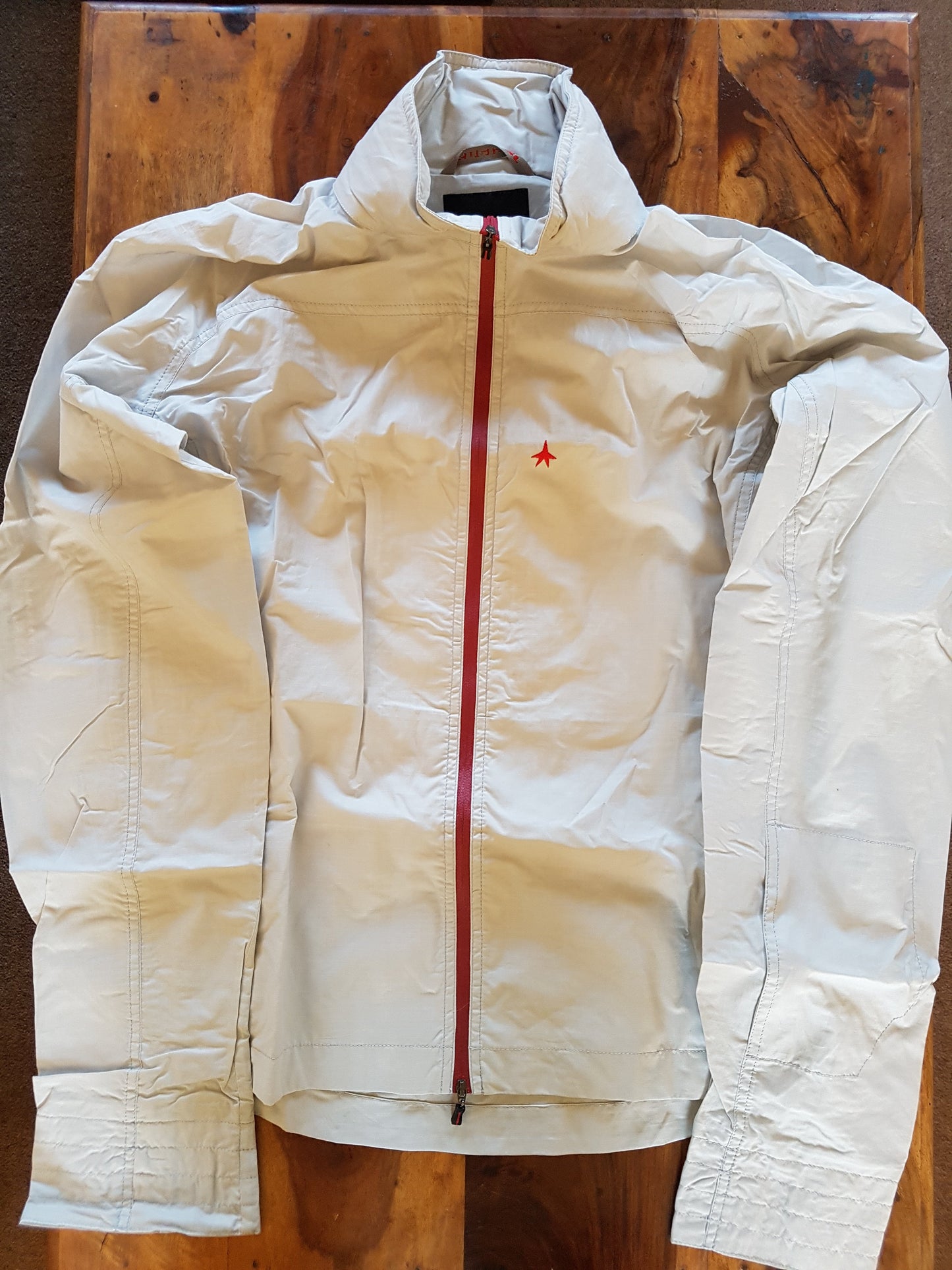 Kneissl Wind Cheater Lightweight Showerproof Medium Jacket!