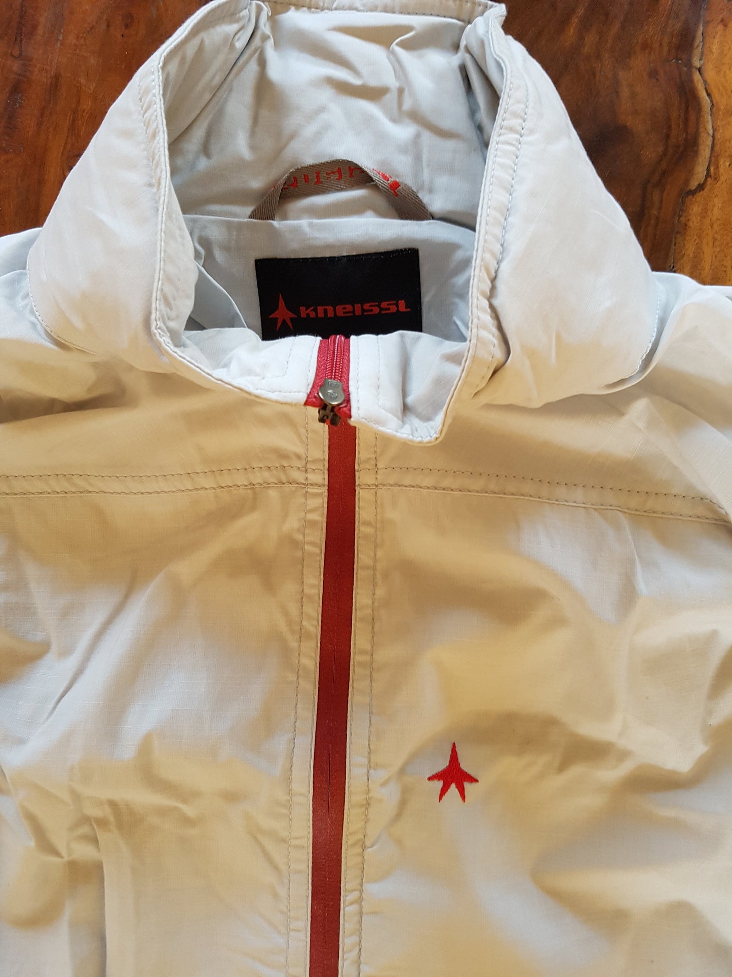 Kneissl Wind Cheater Lightweight Showerproof Medium Jacket!